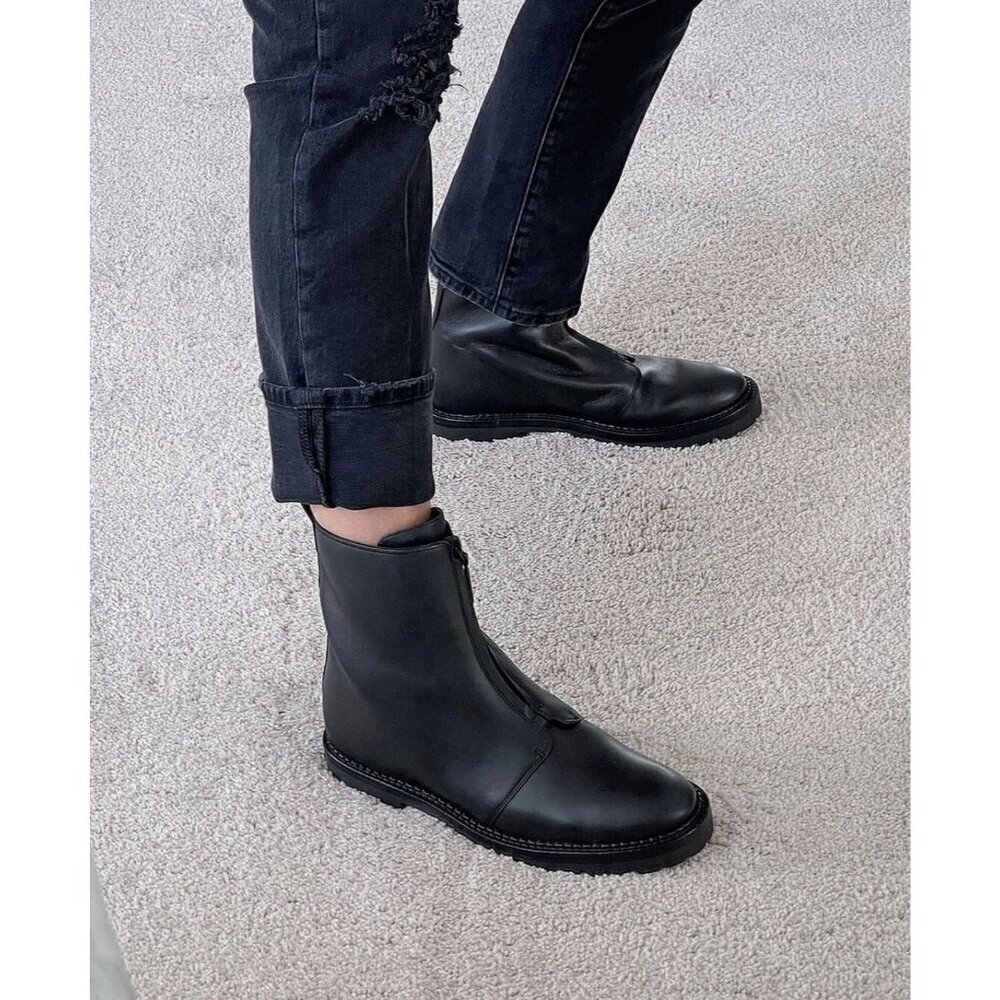 NEW!! Vince Cabria Water Resistant Front Zip Boot in Black Women's Size 7.5 - Picture 2 of 14